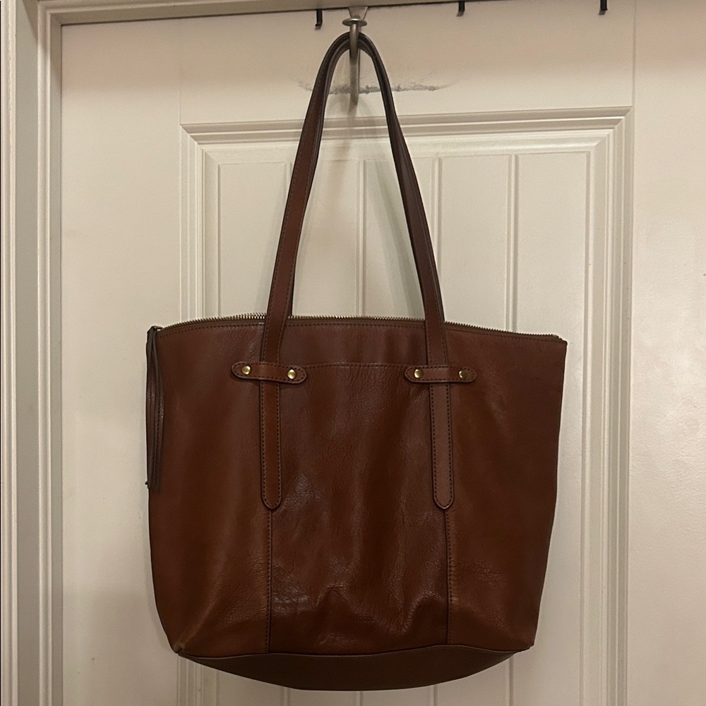 Fossil Elegant Brown Leather Tote Bag